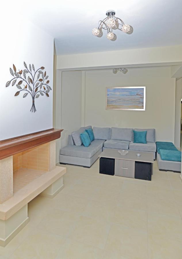 Villa Konstantinos 6 Bedrooms Aegina Bagian luar foto