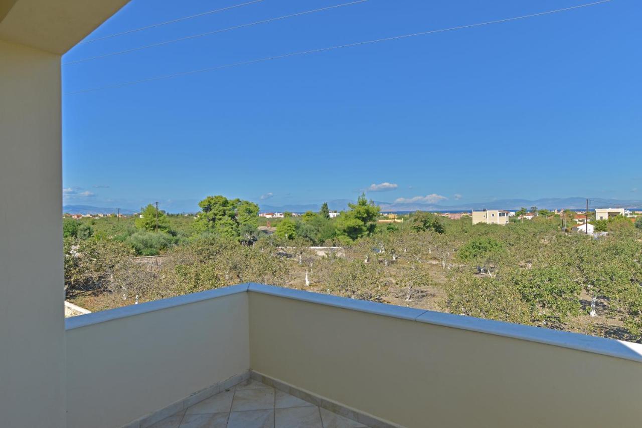 Villa Konstantinos 6 Bedrooms Aegina Bagian luar foto