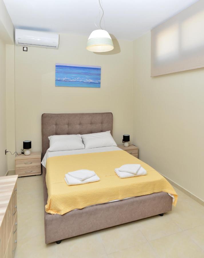 Villa Konstantinos 6 Bedrooms Aegina Bagian luar foto