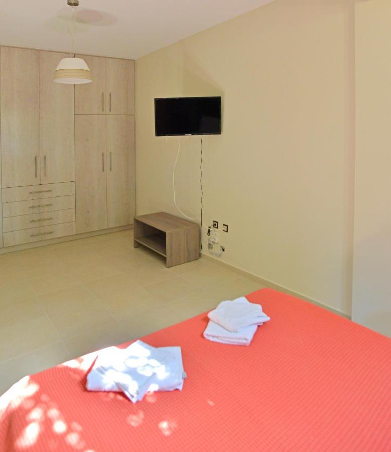 Villa Konstantinos 6 Bedrooms Aegina Bagian luar foto